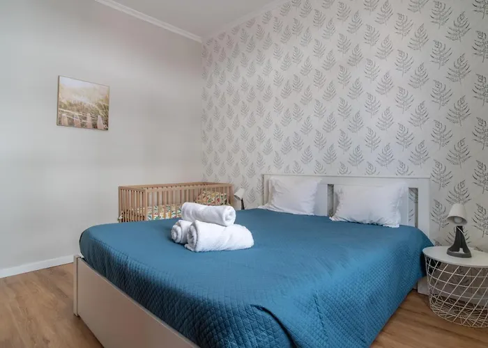 The Sunny Apartment *